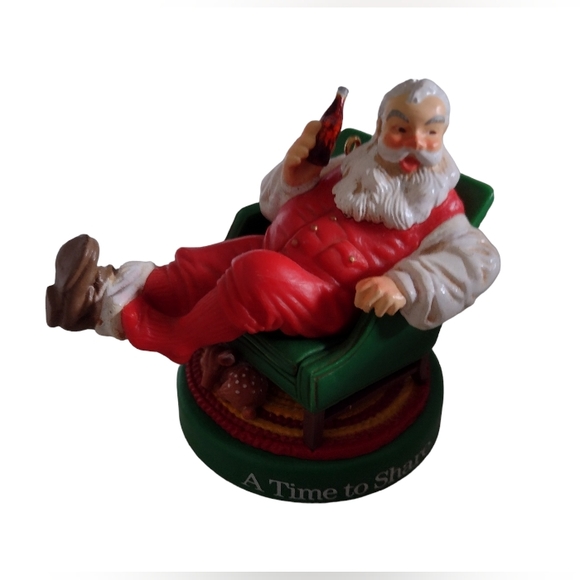 Coca Cola trim a tree collection of 4 Santa ornaments. 1934 -1958 art - Picture 10 of 12